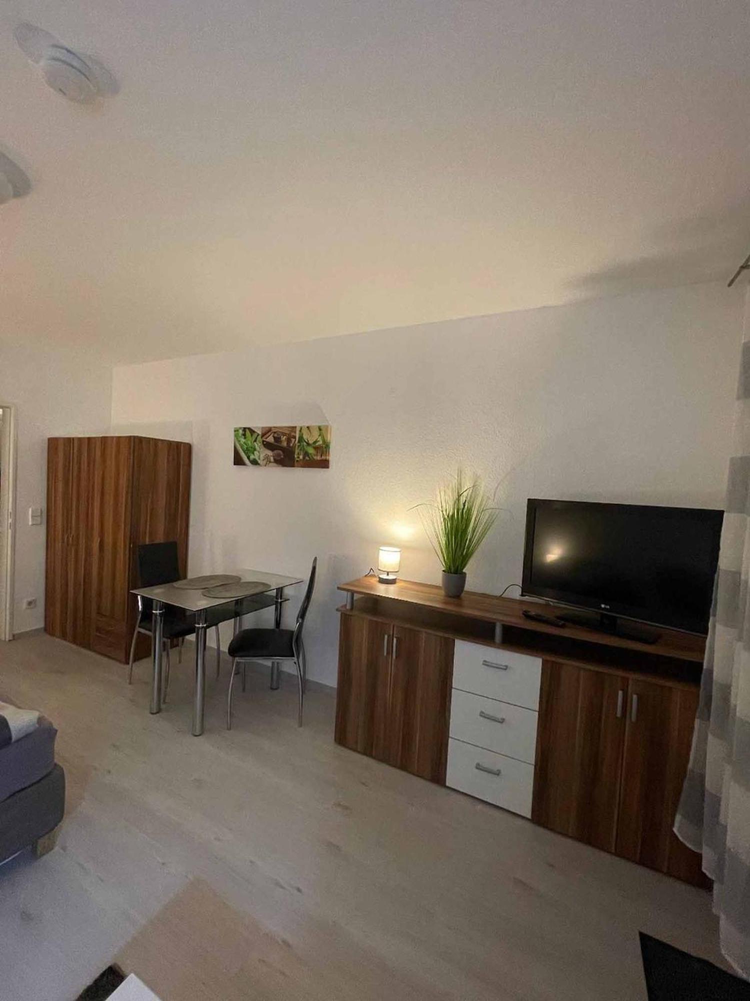 Appartement Am Brunnenplatzl Mit Bademantelzugang บัด กรีสบาค ภายนอก รูปภาพ