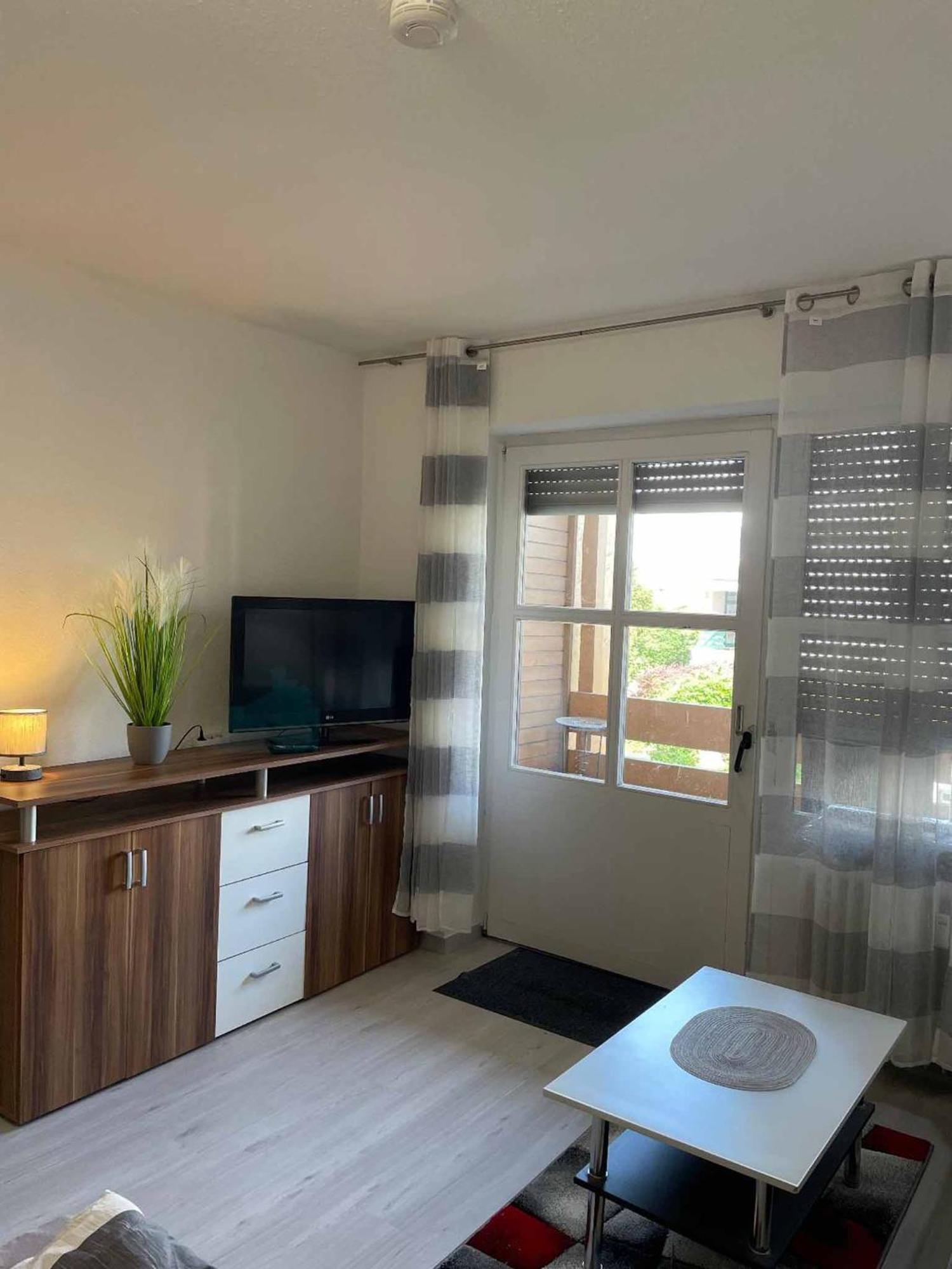 Appartement Am Brunnenplatzl Mit Bademantelzugang บัด กรีสบาค ภายนอก รูปภาพ