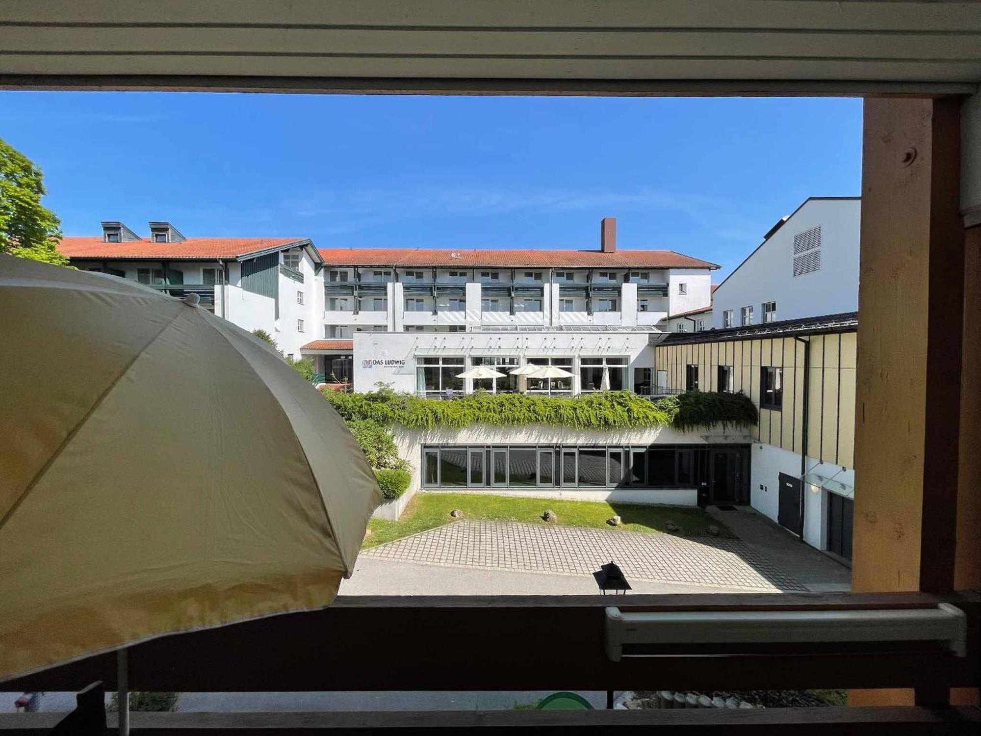 Appartement Am Brunnenplatzl Mit Bademantelzugang บัด กรีสบาค ภายนอก รูปภาพ